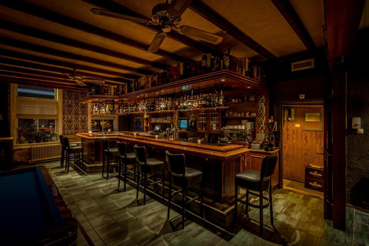 Hotel-Restaurant Van Der Weijde Noordgouwe エクステリア 写真