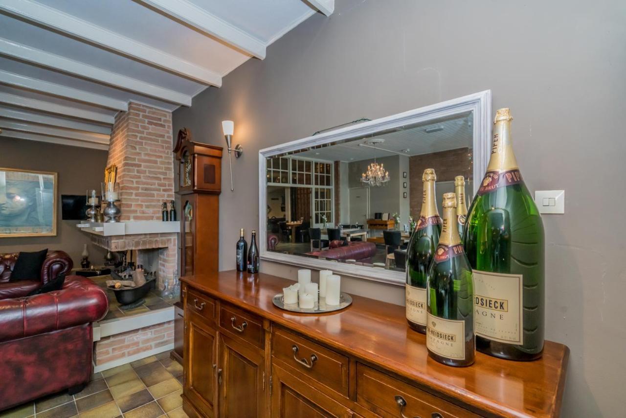 Hotel-Restaurant Van Der Weijde Noordgouwe エクステリア 写真