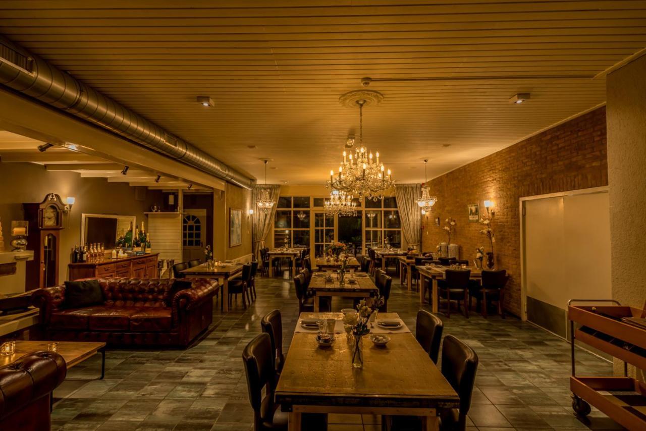Hotel-Restaurant Van Der Weijde Noordgouwe エクステリア 写真