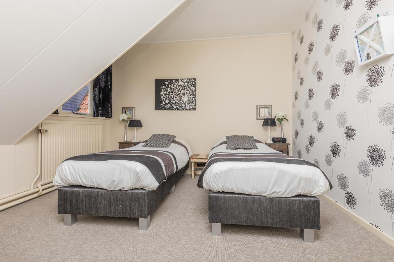 Hotel-Restaurant Van Der Weijde Noordgouwe エクステリア 写真