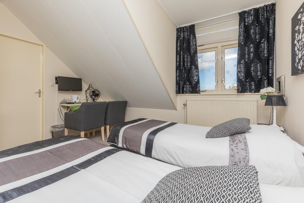 Hotel-Restaurant Van Der Weijde Noordgouwe エクステリア 写真