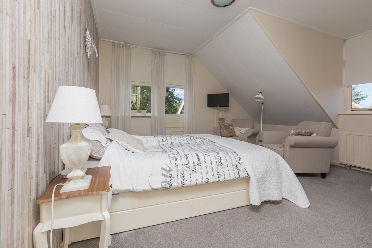 Hotel-Restaurant Van Der Weijde Noordgouwe エクステリア 写真
